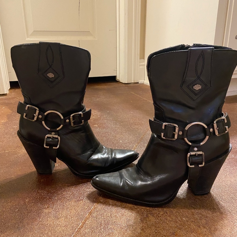 Beautiful black Harley Davidson boots